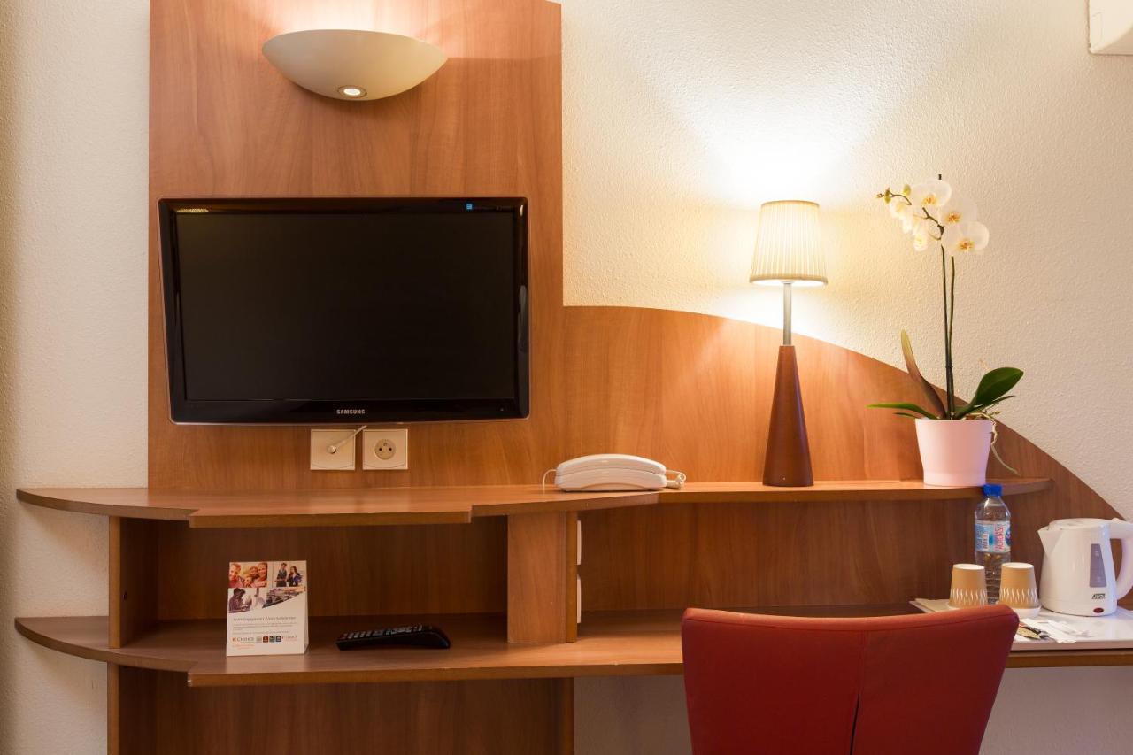 Comfort Hotel Grenoble Meylan Buitenkant foto