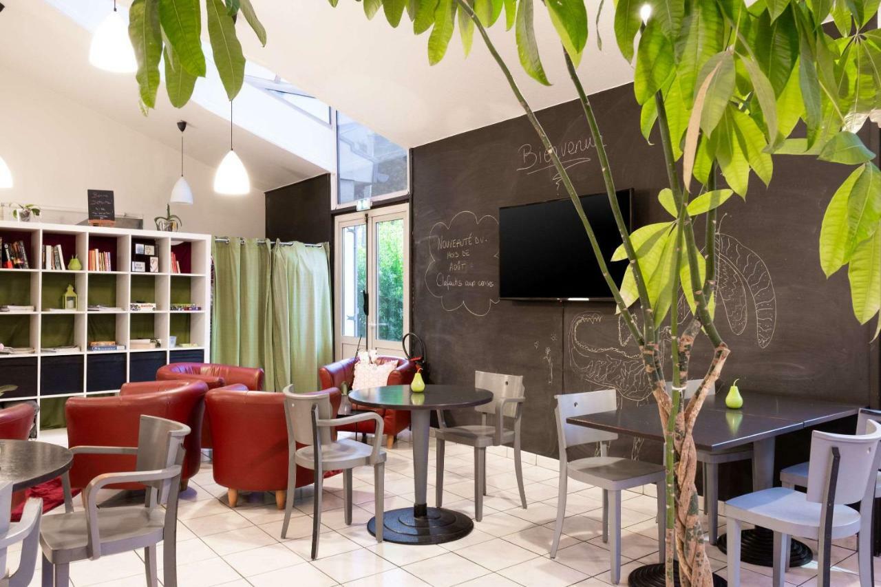 Comfort Hotel Grenoble Meylan Buitenkant foto