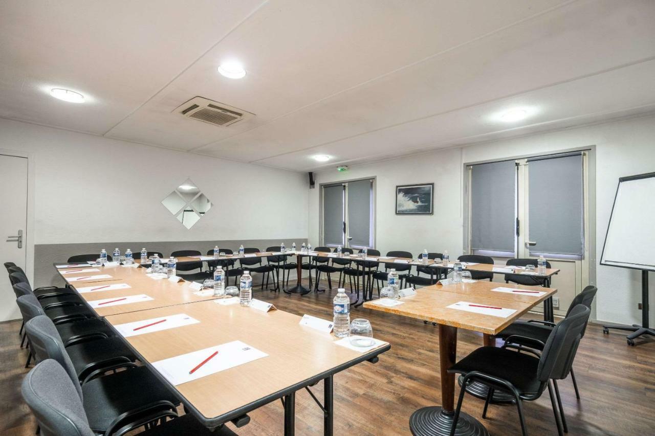 Comfort Hotel Grenoble Meylan Buitenkant foto